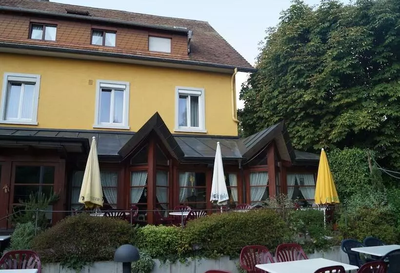 ホテル Gasthof Zur Traube