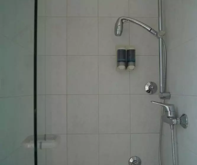 ホテル Gasthof Zur Traube