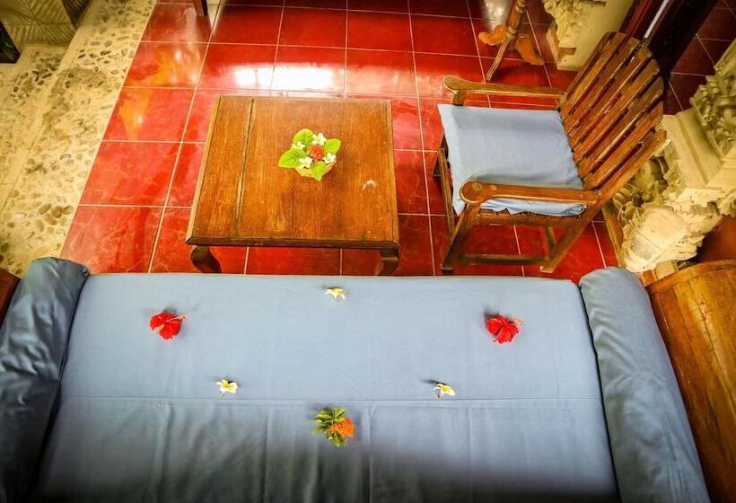 펜션 Rare Angon Homestay