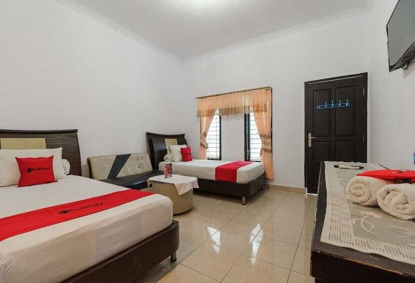 بنسيون Reddoorz Near Jalan Mayjen Sutoyo Bengkulu