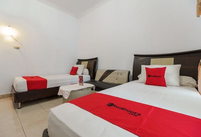 بنسيون Reddoorz Near Jalan Mayjen Sutoyo Bengkulu