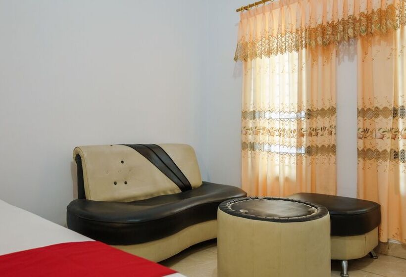 بنسيون Reddoorz Near Jalan Mayjen Sutoyo Bengkulu