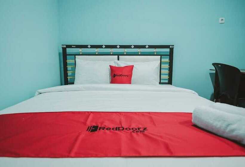 بنسيون Reddoorz Near Rsud Koja