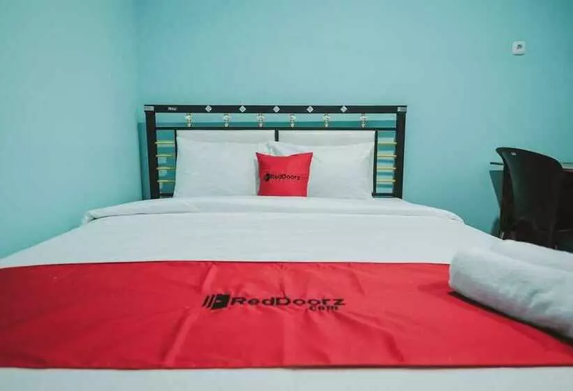 Majatalo Reddoorz Near Rsud Koja