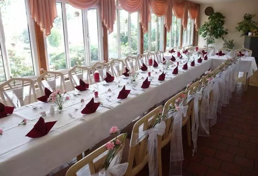 Seehotel & Restaurant Karlslust