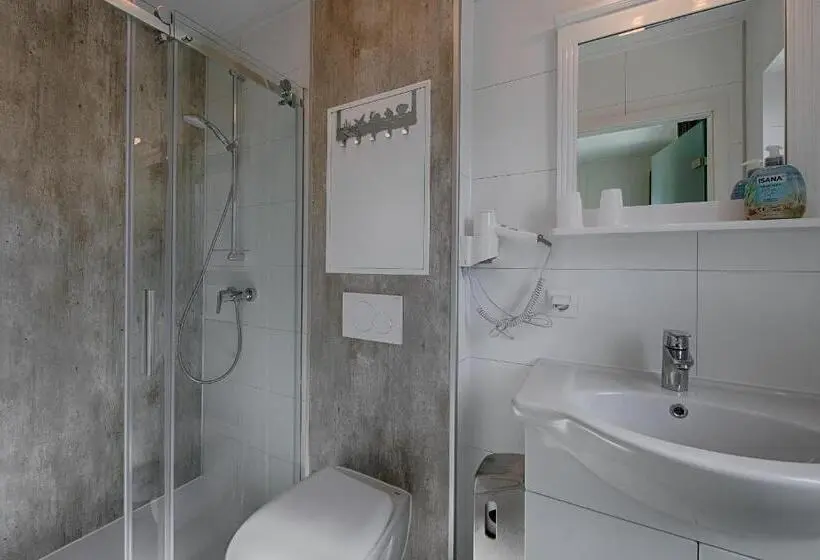 Seehotel & Restaurant Karlslust