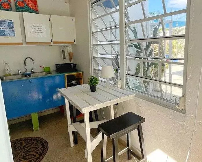 هاستل Villa Eshta