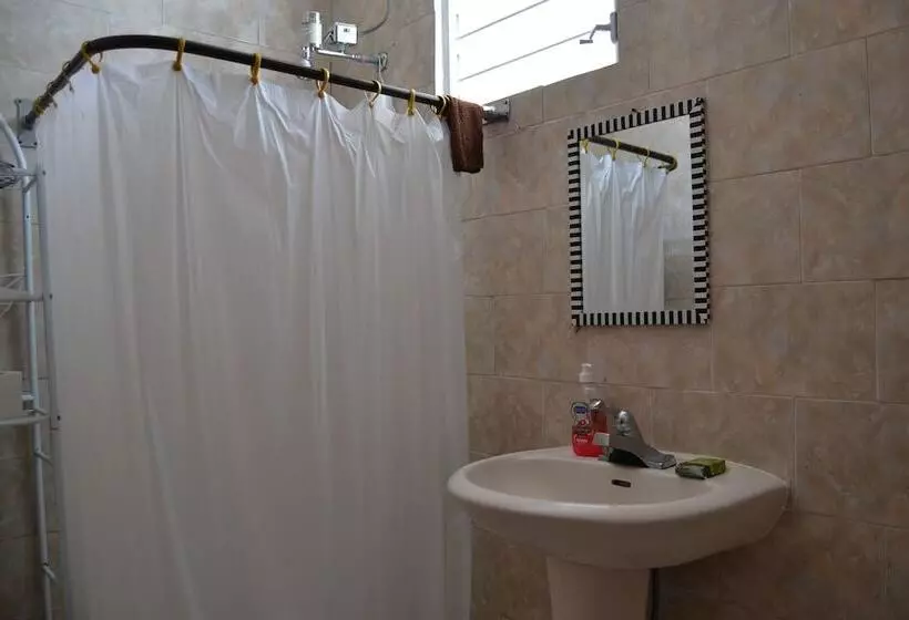 هاستل Villa Eshta