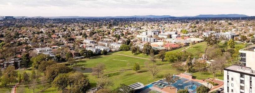 Avani Melbourne Box Hill Residences