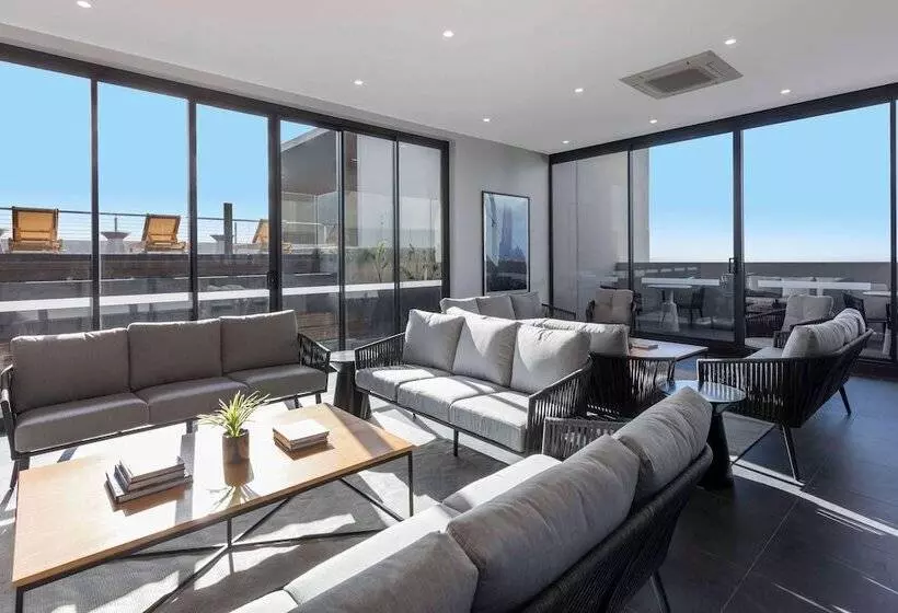 Avani Melbourne Box Hill Residences