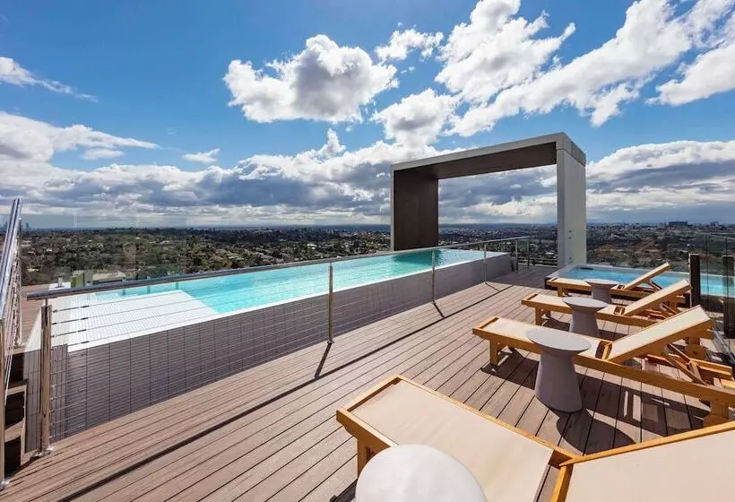 Avani Melbourne Box Hill Residences