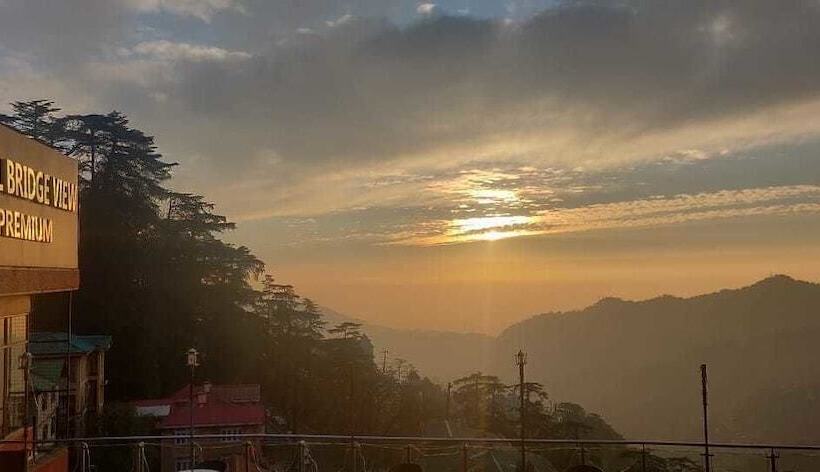 בית מלון כפרי Bridge View Premium