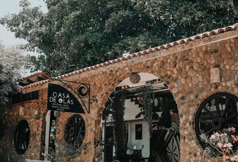 Hotelli Casa De Olas Boutique