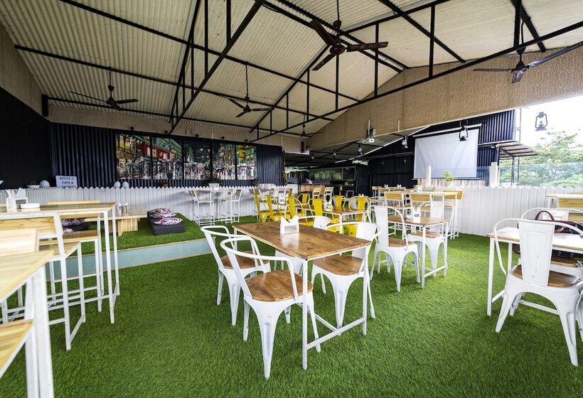 Hotelli Cygnett Inn La Maison