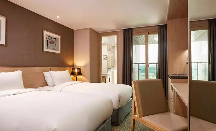 Hotelli New Raon Stay