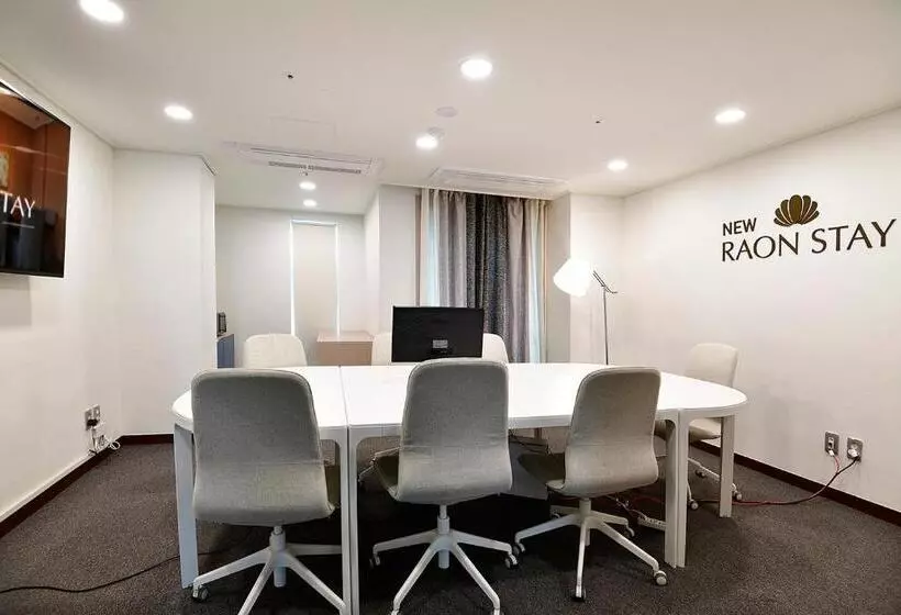 Hotelli New Raon Stay