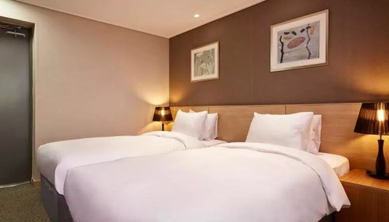 Hotelli New Raon Stay