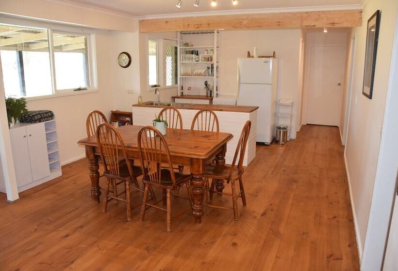 فندق ريفى Heritage Farm