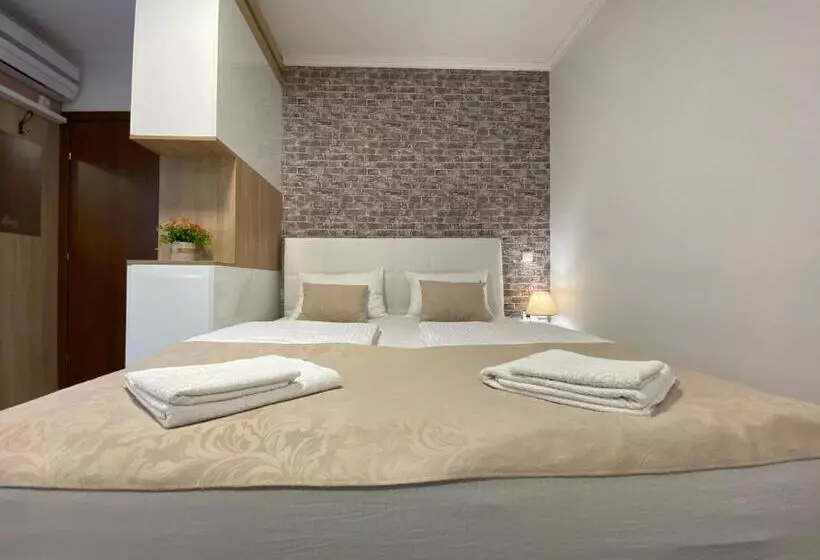 پانسیون Apartments & Rooms Mostar Story
