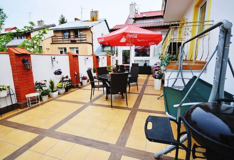 פנסיון Dworek Familijny