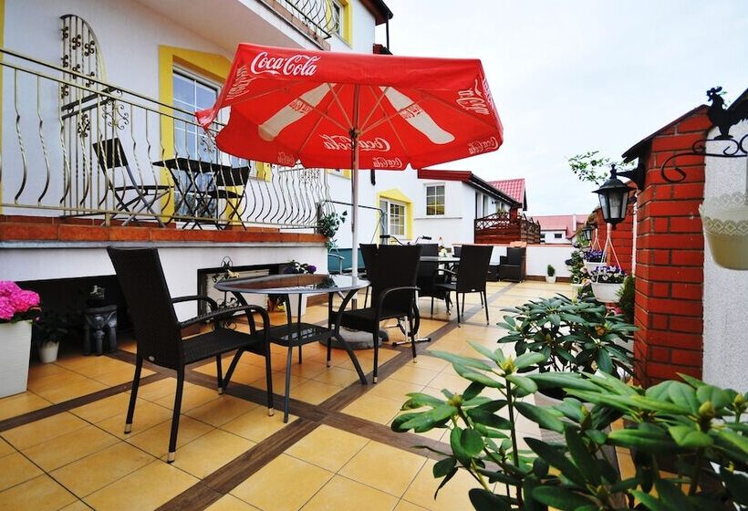 פנסיון Dworek Familijny