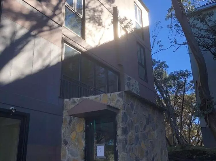 Majatalo Kabuki Mt Buller