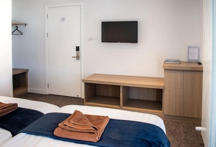 ペンション Kabuki Mt Buller