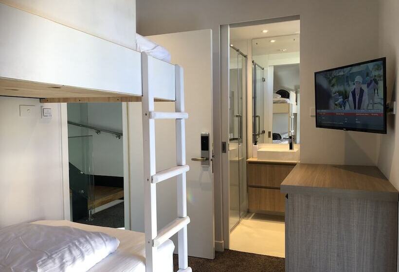 ペンション Kabuki Mt Buller