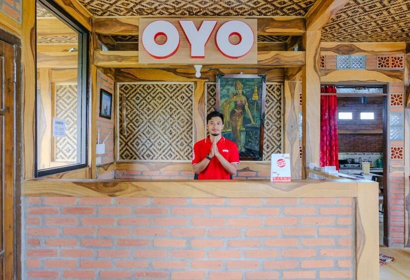 호스텔 Oyo 774 Villa 007 Sengkaling