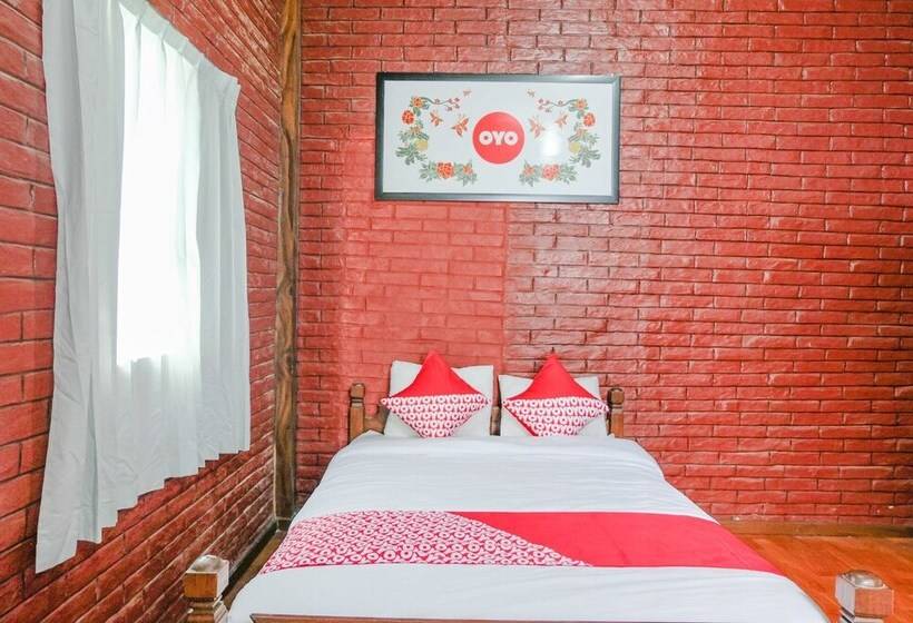 호스텔 Oyo 774 Villa 007 Sengkaling