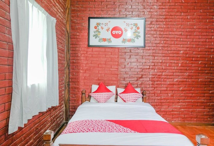 호스텔 Oyo 774 Villa 007 Sengkaling