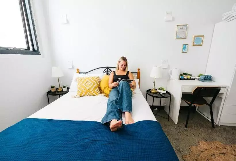 هاستل The Village Cairns