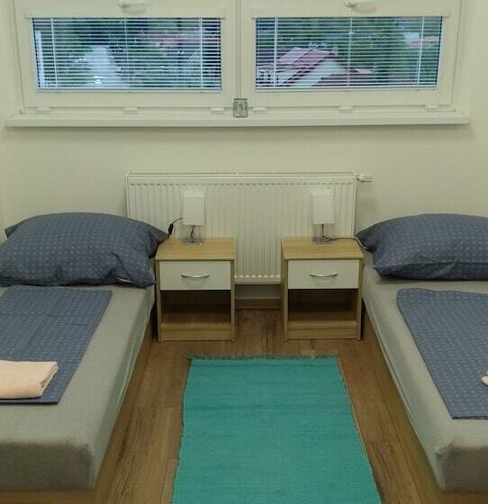 Hospedaria White Coral Club