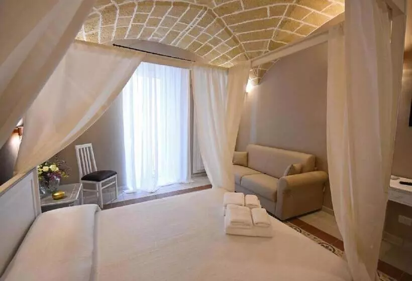 B&b Laura  Luxury Rooms