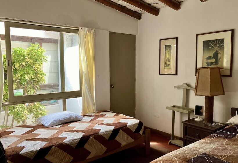 Hostal Merlin Punta Hermosa