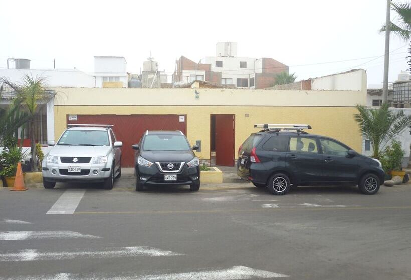 Hostal Merlin Punta Hermosa