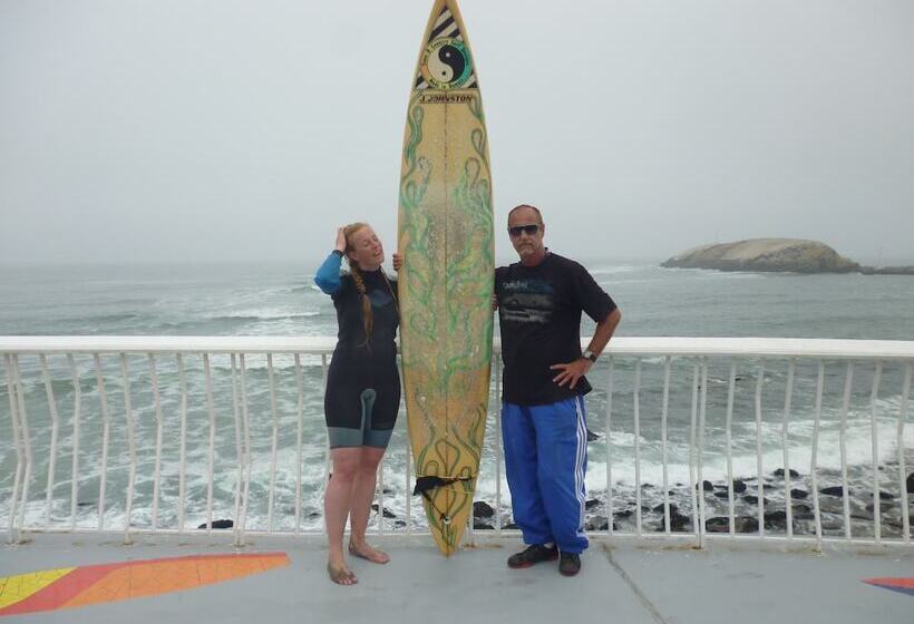 Hostal Merlin Punta Hermosa