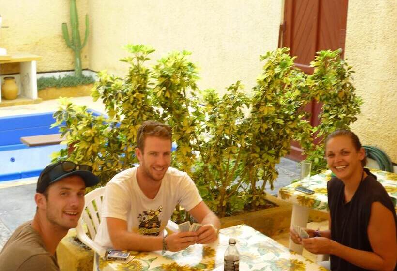 Hostal Merlin Punta Hermosa