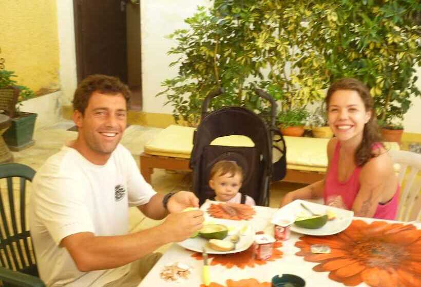 Hostal Merlin Punta Hermosa