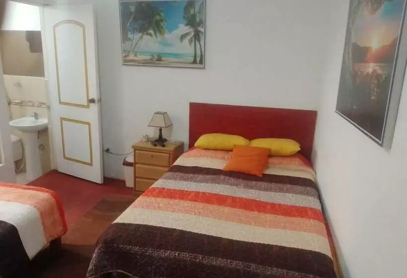 Hostal Merlin Punta Hermosa