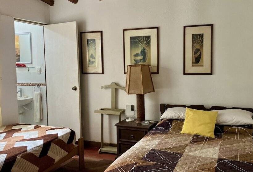 Hostal Merlin Punta Hermosa