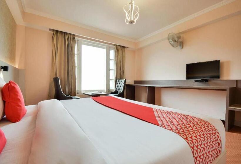 בית מלון כפרי Aangan Regency