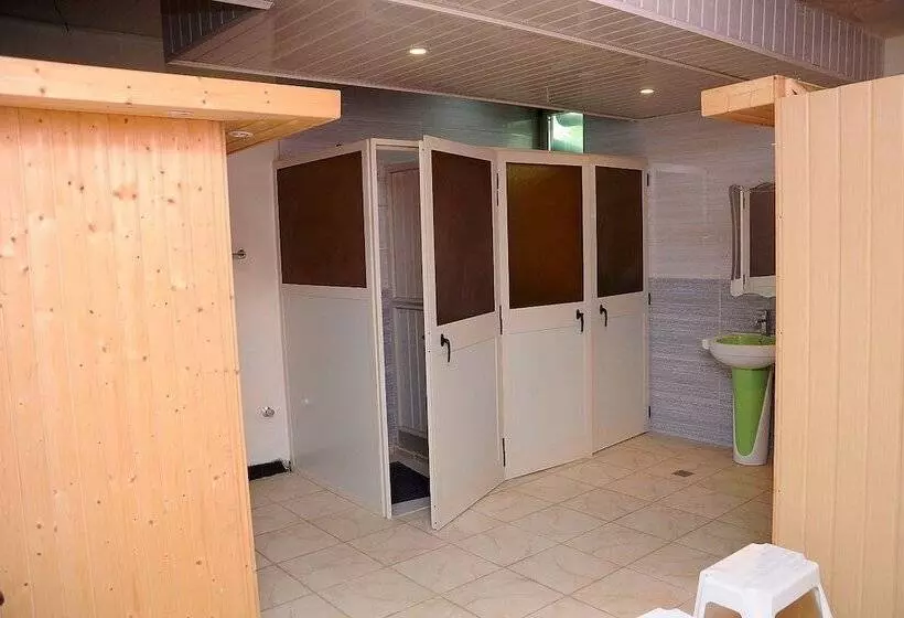 هتل Cityana Guest House