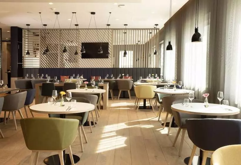 Hotelli Holiday Inn   Eindhoven Airport, An Ihg