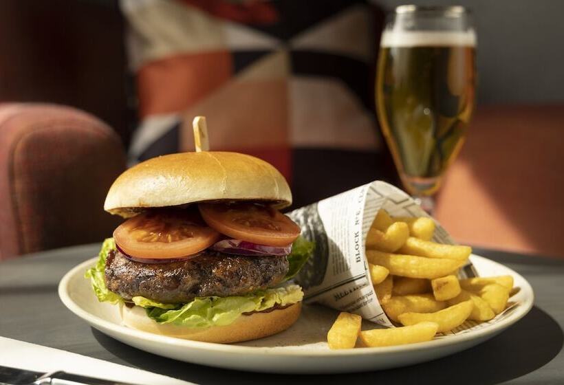 فندق Holiday Inn   Eindhoven Airport, An Ihg