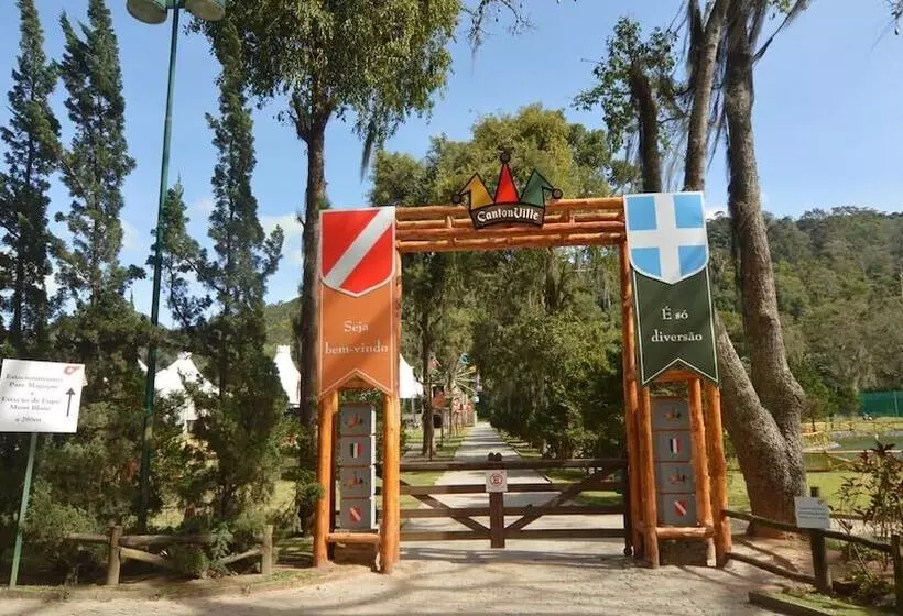 ホテル Magique Le Canton