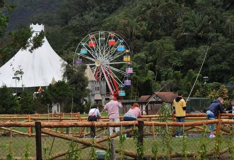 ホテル Magique Le Canton