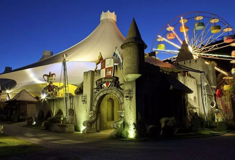 ホテル Magique Le Canton