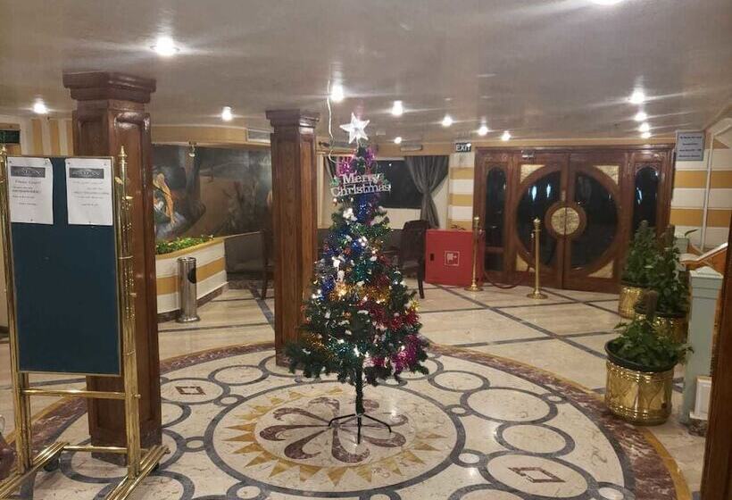 هتل Nile Saray