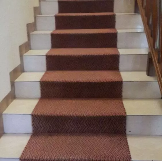 هتل Plazza Inn